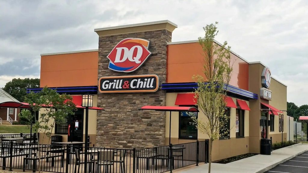 Dairy Queen Burgers to Try